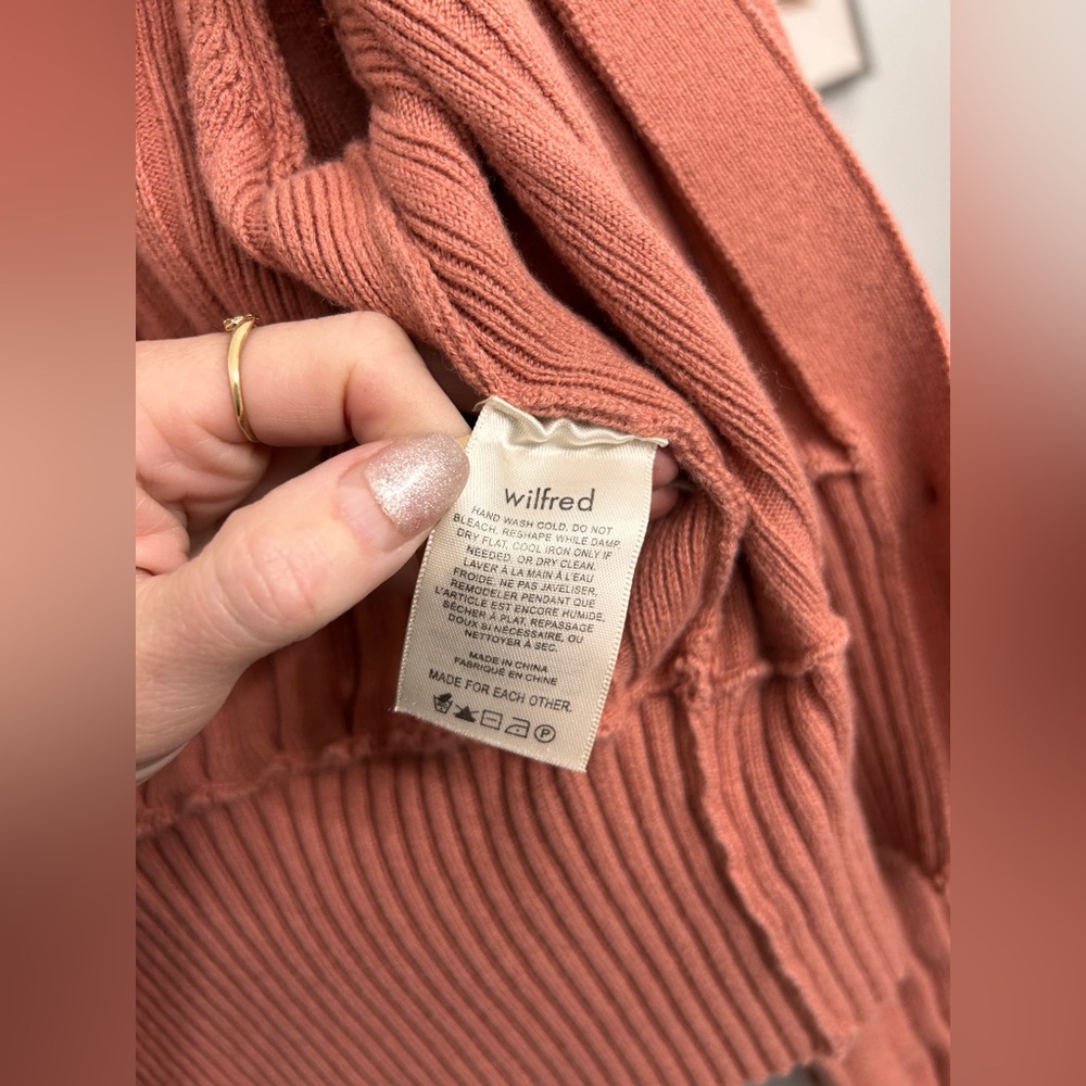 Aritzia Wilfred Plunge Front Cardigan • Size Large - Picture 7 of 10